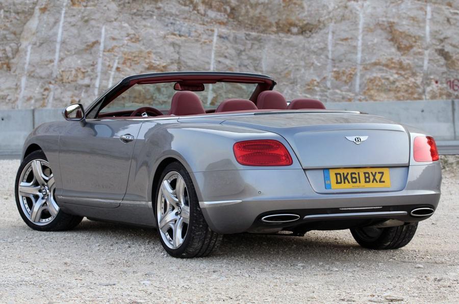  Bentley Continental GTC 2012 года  (фото 33 из 141)